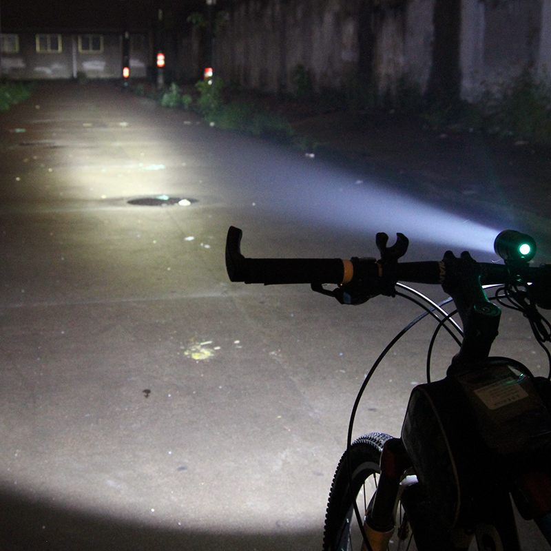 Lumière vélo MOKE - phare - Ref 2398202 Image 4