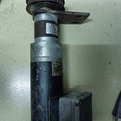 议价lenze电机D-32696 成色参数如图