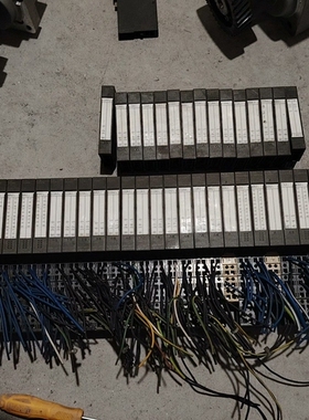 议价西门ziET200S接口模块，型号6ES7 151-3BA23