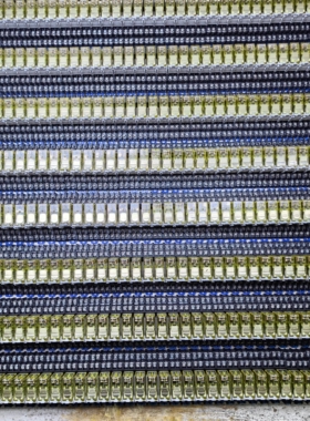 议价九五新和泉RJ2S-CL-D24中间继电器配SJ2S-05B