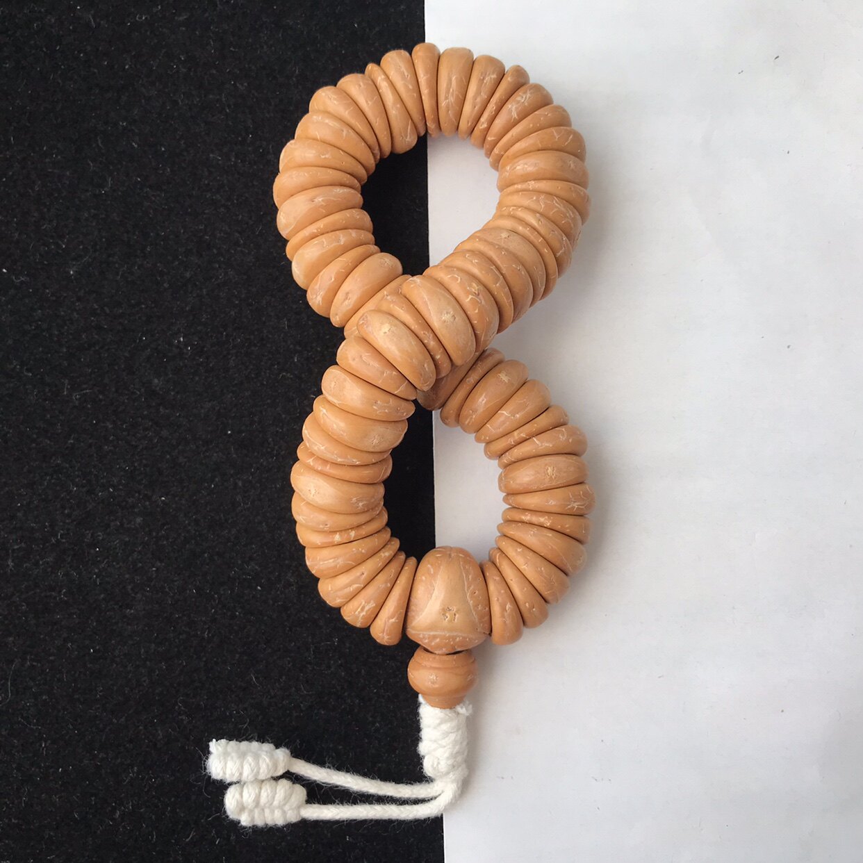 支持一图一物极 致薄国工圆角切片大肠掏仓尼泊尔凤眼菩提子手链