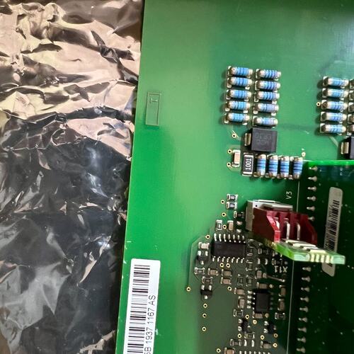 议价伟肯VACON 变频器模块驱动板 检测板PC00825A 8可维修