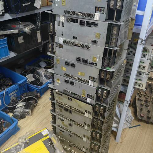 议价OKUMA驱动器MIV08A-1-B5,MIV0404A-1可维修