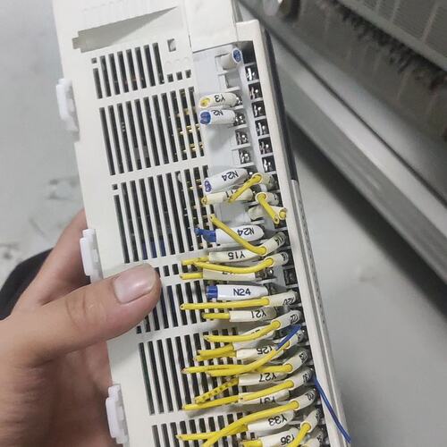 议价PLC FX3U-64MT/ES-A，100-240VA可维修