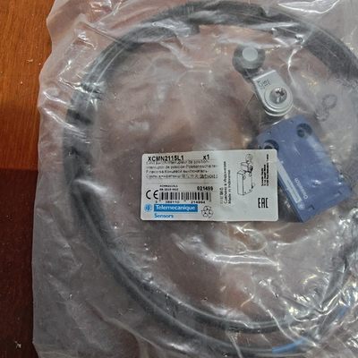 施耐德XCMN2115L1限位开