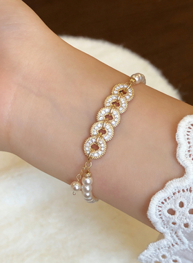 五帝钱手链碎碎冰高亮珍珠轻奢气质手链女高级感铜钱手饰鲛人语