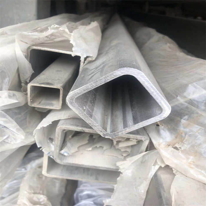 昆明不锈钢销售 304方管 卫生级圆管现货出售 各种规格厚度齐全