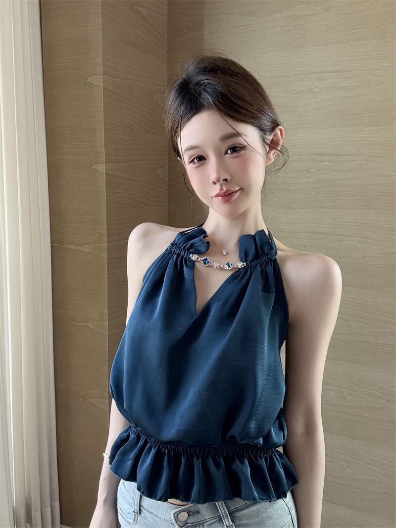 高级感缎面挂脖背心女夏季辣妹性感雪纺衫无袖遮肚子裙摆上衣