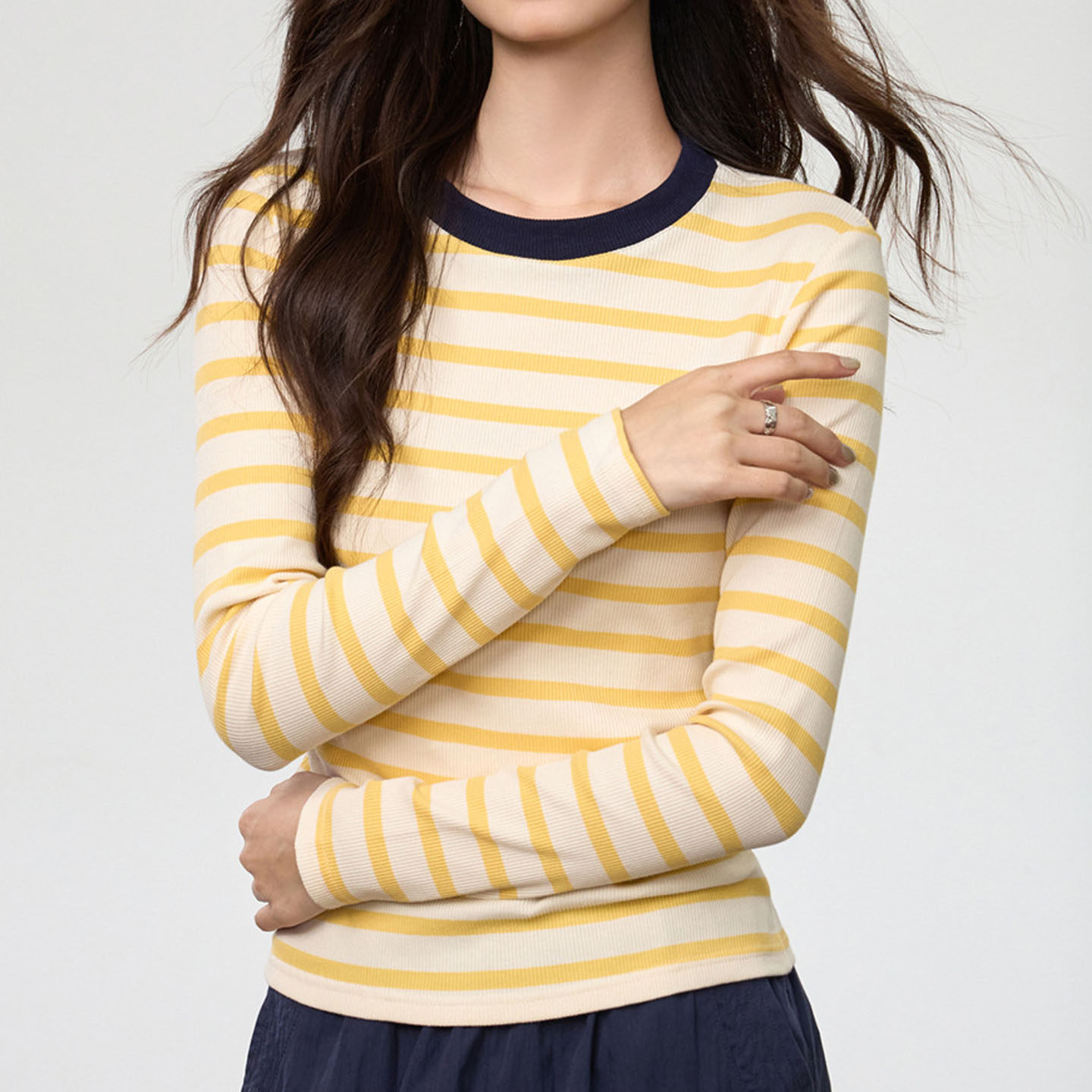 撞色条纹长袖t恤女2026秋冬新款韩版棉圆领修身显瘦百搭打底上衣,女装/女士精品,T恤,淘宝优惠券,粉丝福利购,淘宝优惠卷