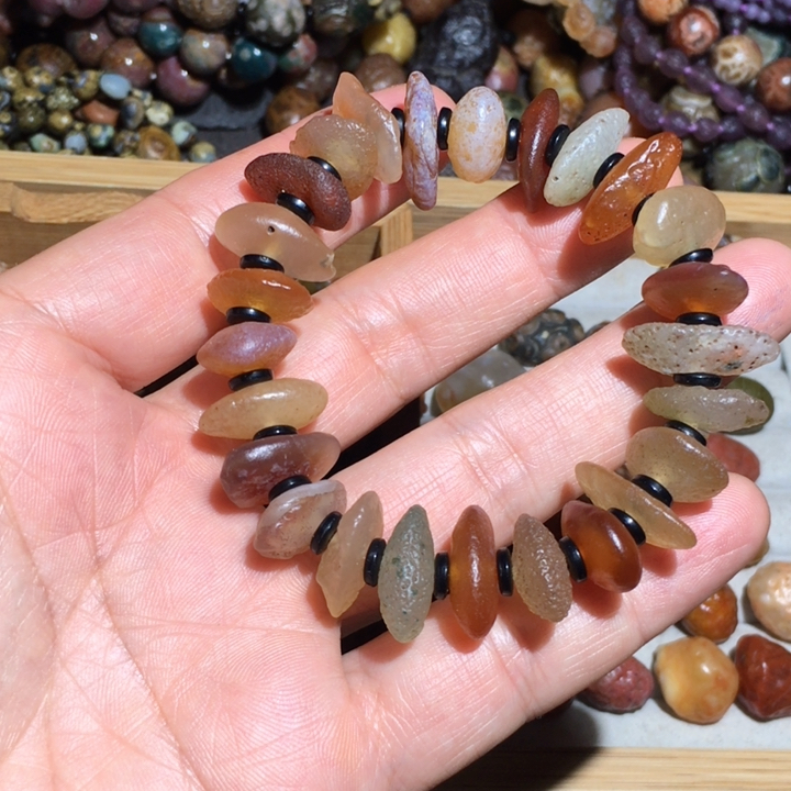 阿拉善玛瑙原石手链