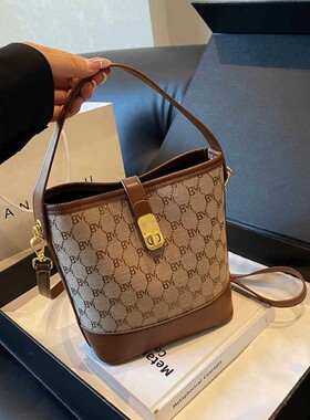 CITEX LV官方旗舰店轻奢手提水桶包女包2025新款高级质感包包大容