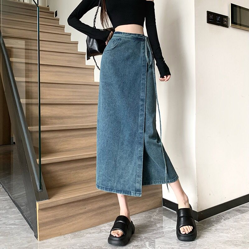 小众设计感一片式开叉系带牛仔半身裙女秋季高腰显瘦a字长裙