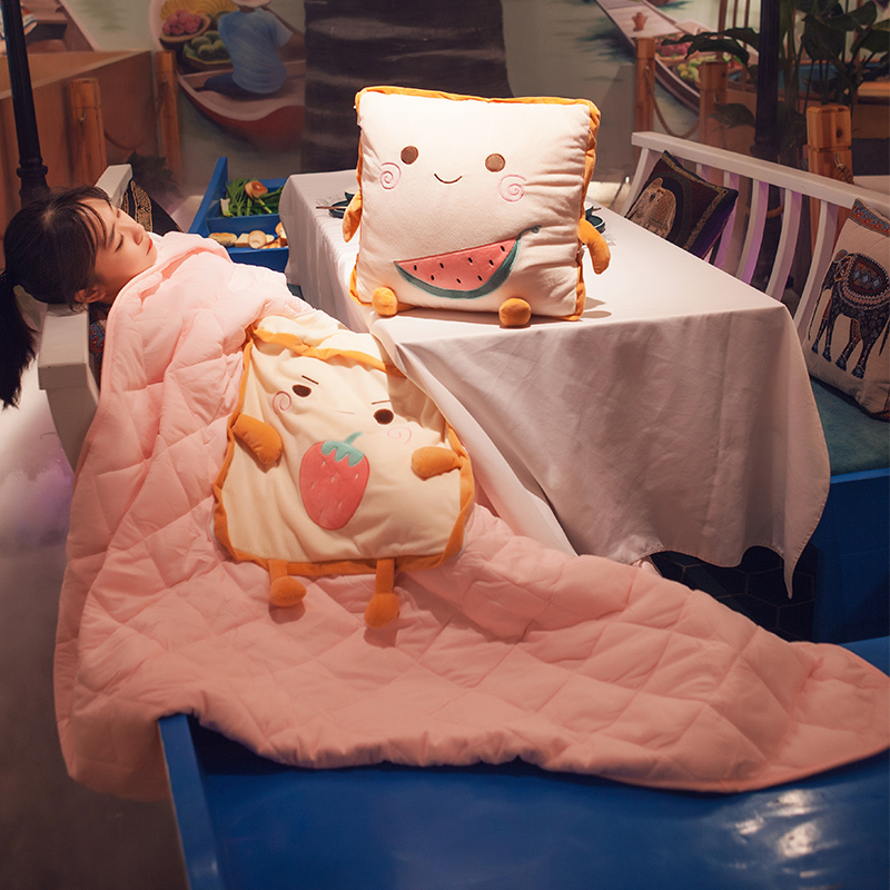 神器毛绒睡觉车载冬天抱枕被子