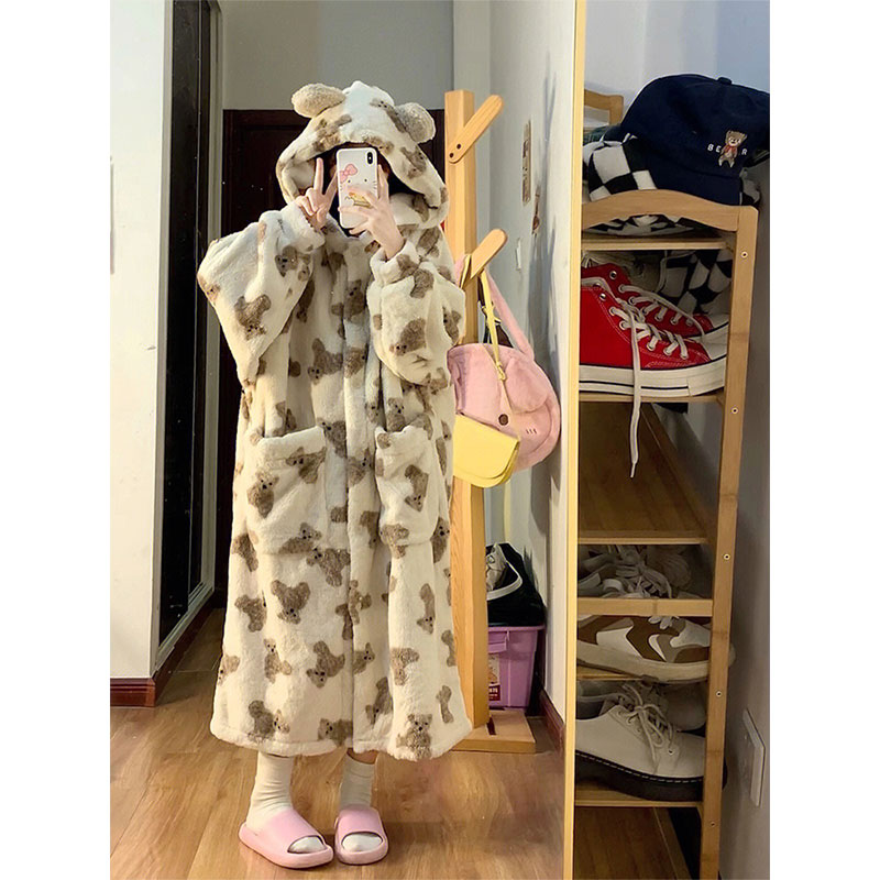 韩系小熊珊瑚绒休闲风睡衣女秋冬