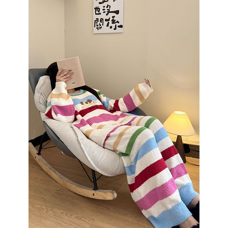 彩虹条纹小狗半边绒睡衣女