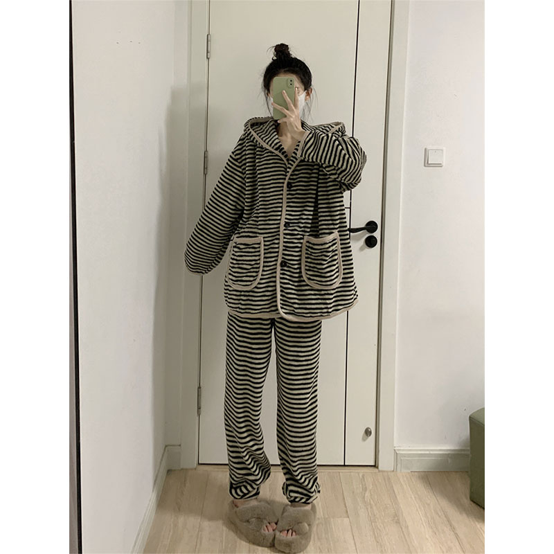 韩版条纹连帽珊瑚绒睡衣女2025