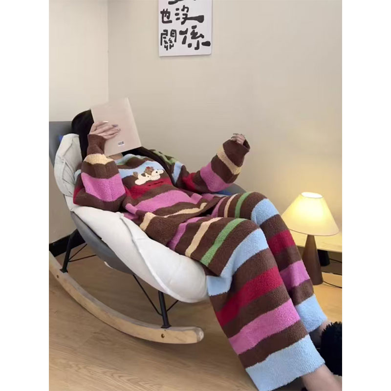 彩虹卡通小狗半边绒睡衣女2025