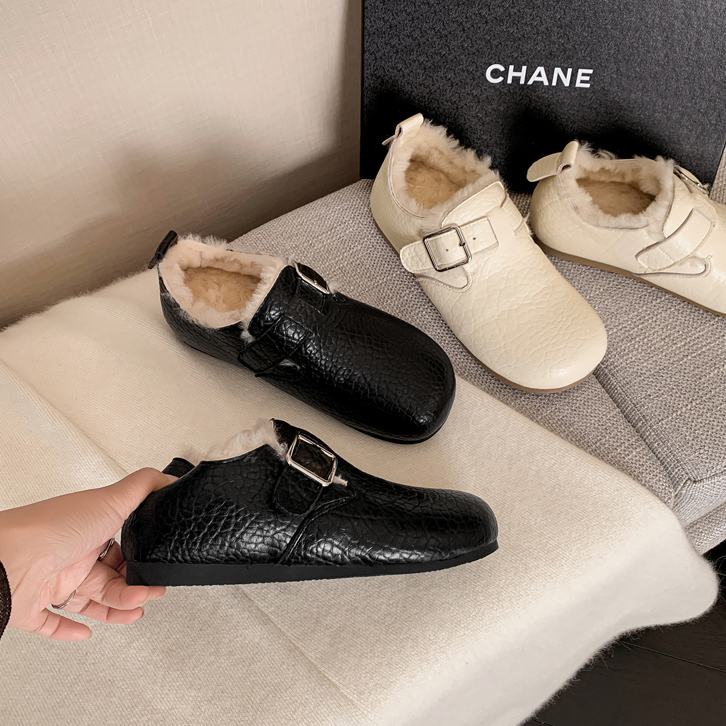 内增高皮带扣羊羔毛舒适保暖单鞋