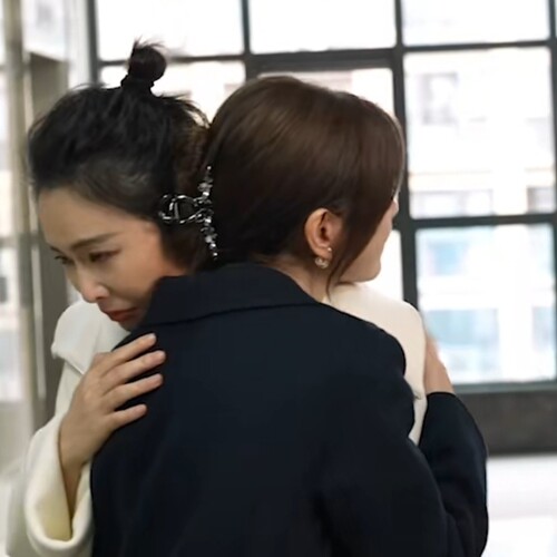 亲爱的仇敌陈妍希陈凯西同款发夹女ins后脑勺鲨鱼夹盘发抓夹潮