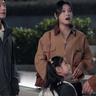 原版短剧大叔罗曼史马晓伟闻筱同款夹克外套翻领收腰上衣女衣服潮