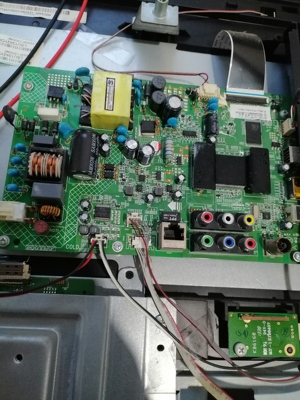 康+佳LED32F1200NF主板35018548 配屏313YT 72000313YT LG屏