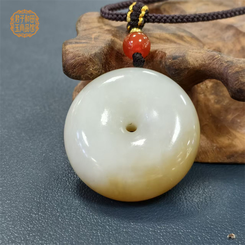 且末半糖半羊脂玉平安扣新疆金山糖羊脂玉温润细腻双色蜜糖扣