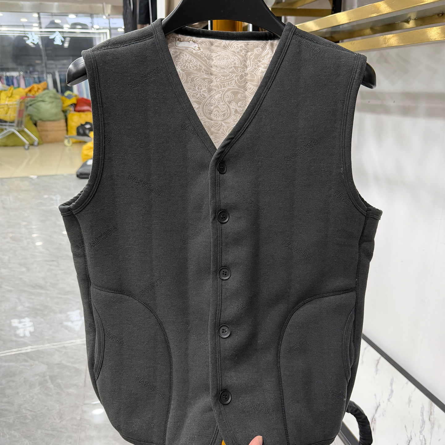爸爸装！含羊毛填充！V领单排扣保暖马甲男冬季加厚背心宽松,男装,常规马甲,淘宝优惠券,粉丝福利购,淘宝优惠卷