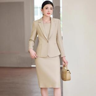 件咖啡色MY--8160职业装正套装女总裁式场连合两套秋季新款内搭衣