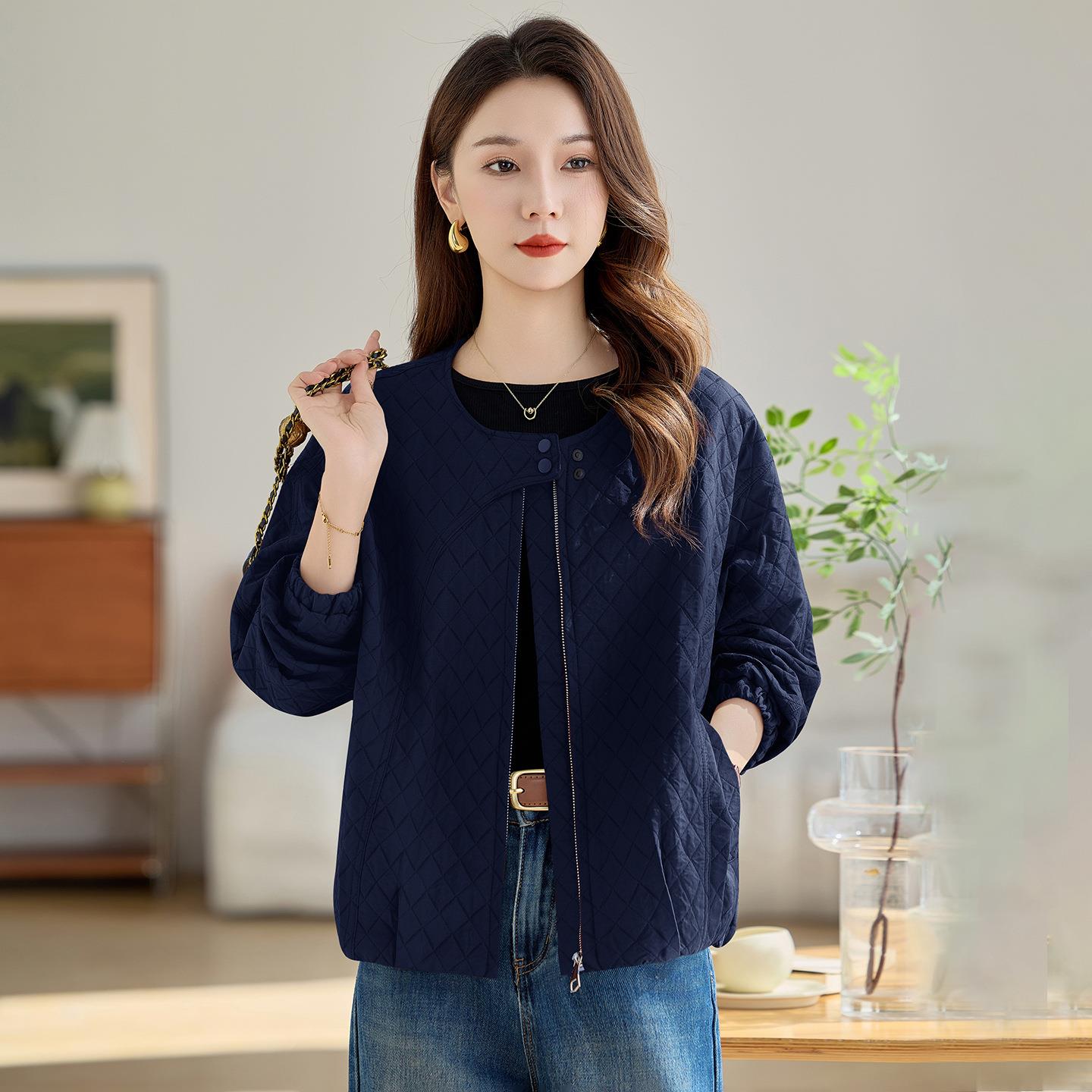 秋季新女款洋气时尚休闲百装龄搭上衣减圆领气YU8970-0质外套