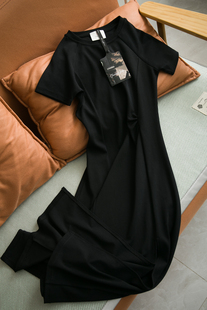 气质短袖 高级感开叉小黑裙2024夏季 新款 修身 连衣裙简约显瘦长裙女
