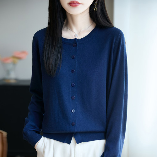 初秋新款气质圆领百搭显瘦毛衣外套女宽松时尚休闲超好看针织开衫