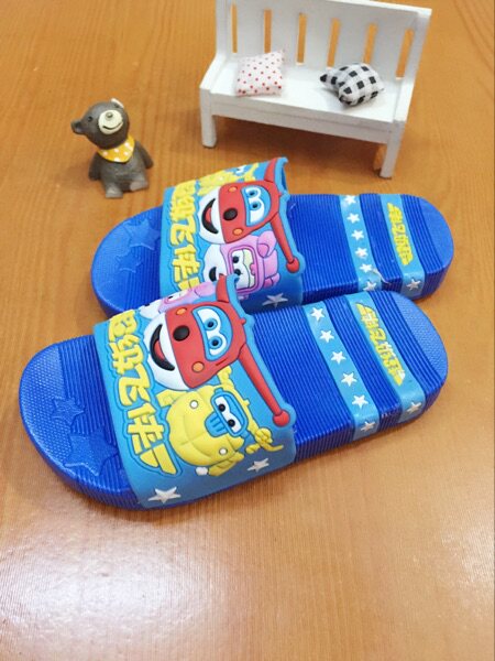 Pantoufles enfants en autre - Ref 986342 Image 4