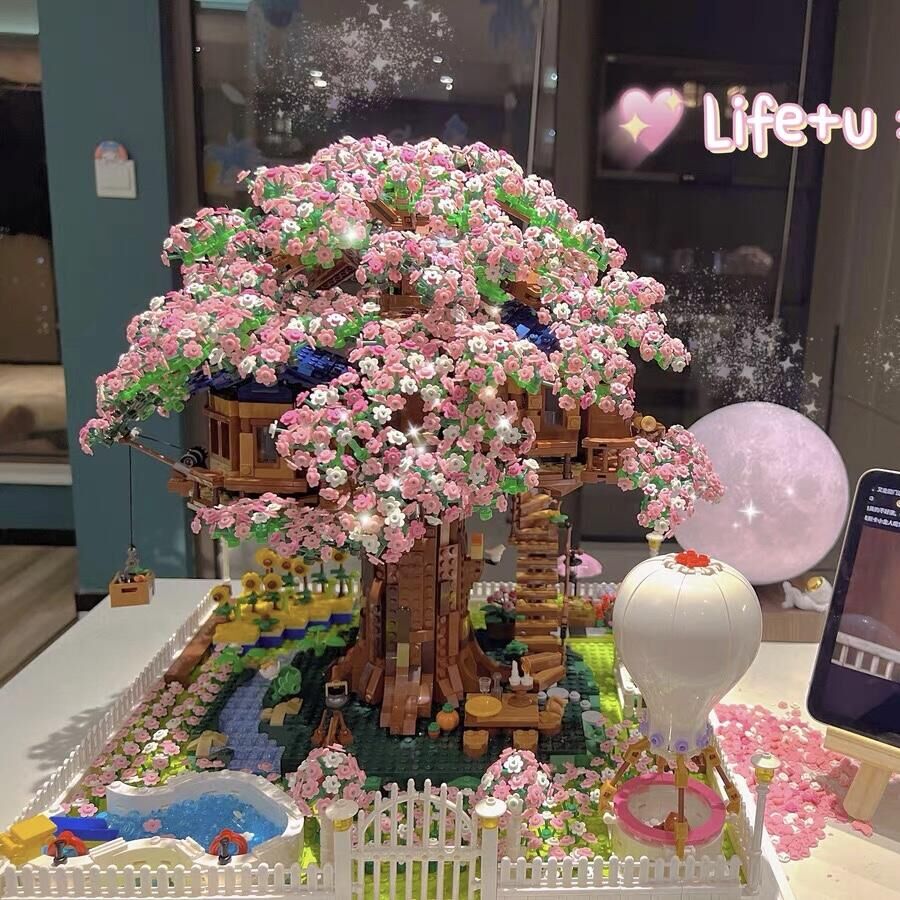 小红书同款樱花树屋网红积木女孩子高难度拼装3D立体玩具2024新款
