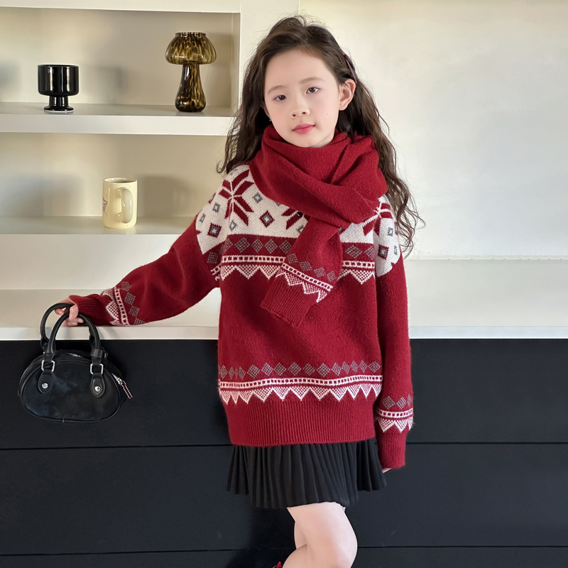 女童毛衣秋冬款红色圆领针织衫