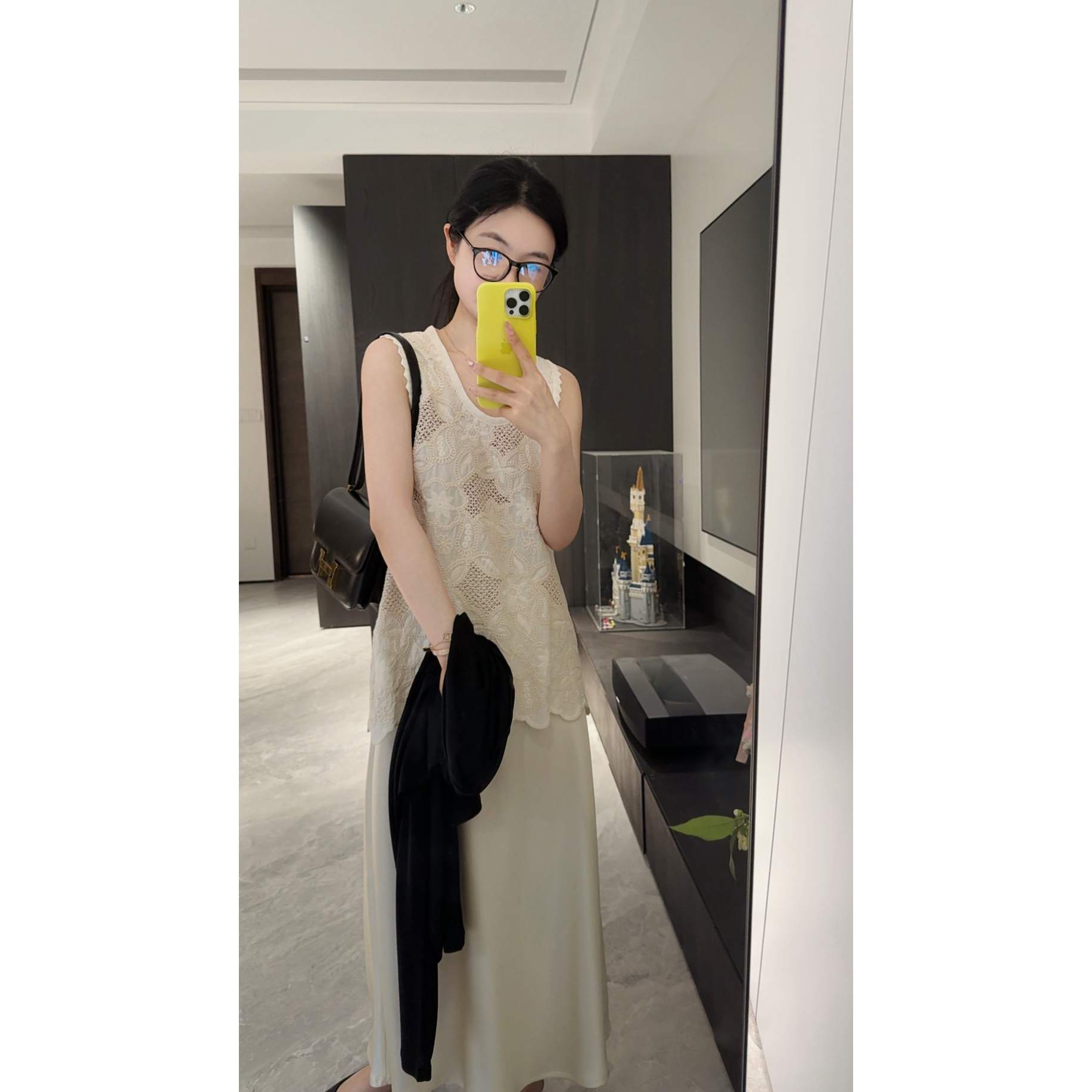 miss muzi “泡泡糖 小衫”100%棉法式镂空刺绣立体提花背心女