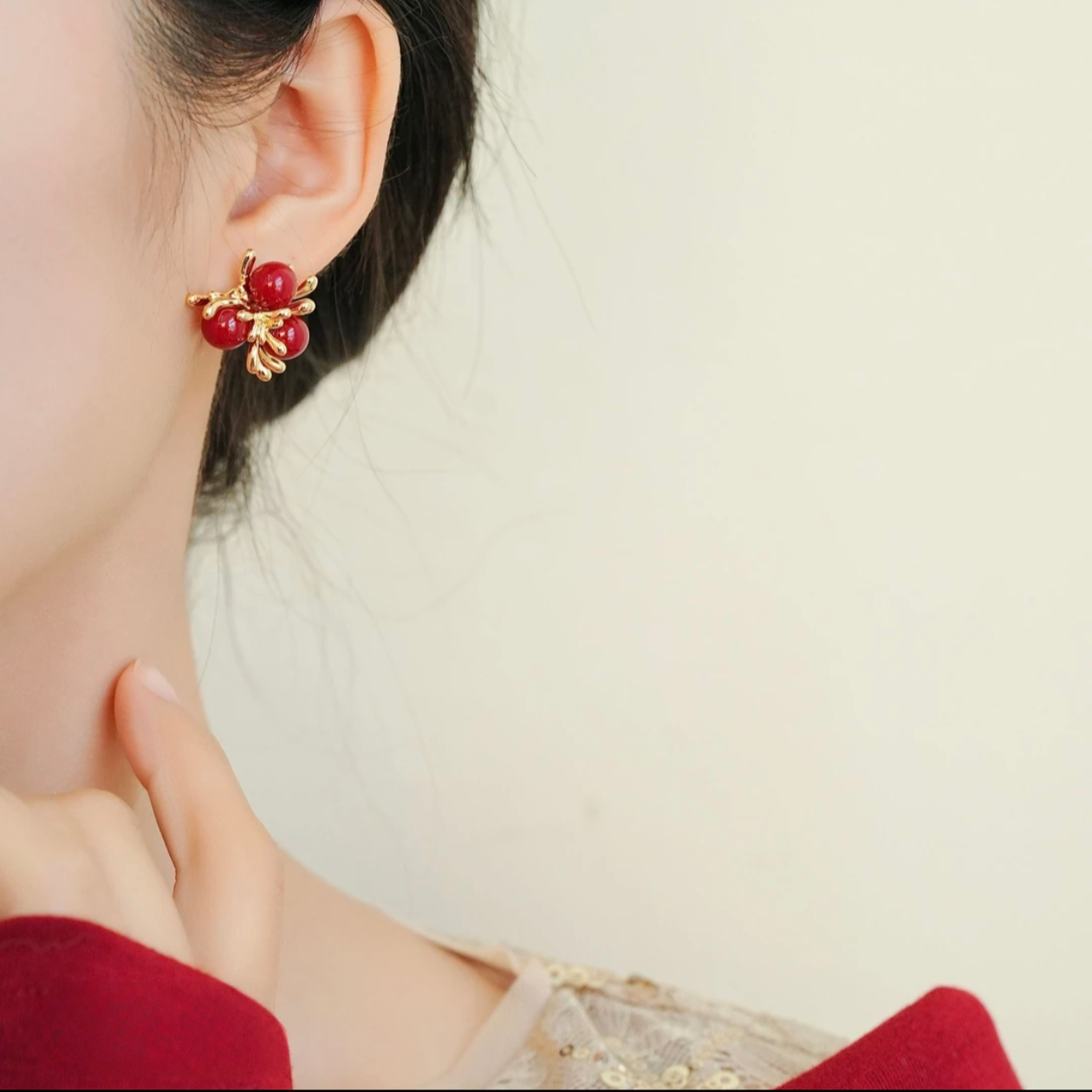 红色烟花珍珠耳钉女2026新款爆款时尚精致百搭氛围感新年耳饰,饰品/流行首饰/时尚饰品新,耳钉,淘宝优惠券,粉丝福利购,淘宝优惠卷