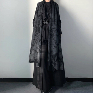 高级暗黑小众自制黑灰伊藤芍药提花围巾女秋冬美利奴羊毛披肩穿搭