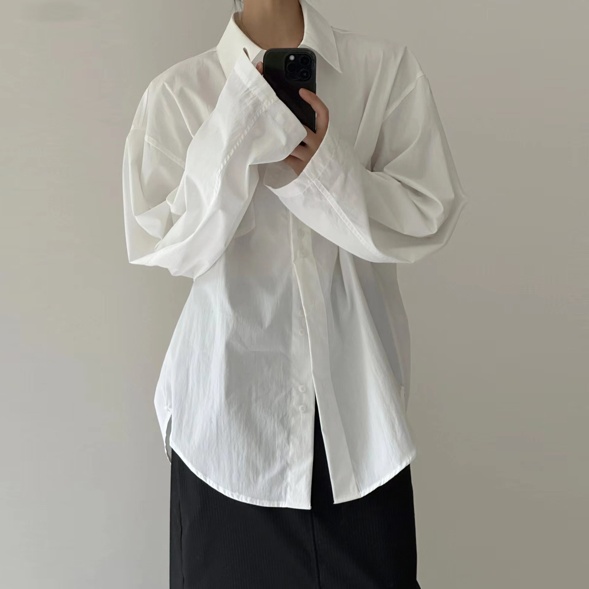 宽松简约设计单排扣长袖棉衬衫