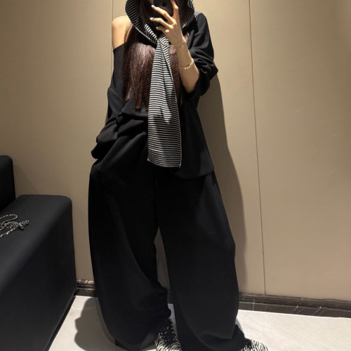 时尚新款斜肩卫衣弯刀卫裤百搭秋冬款慵懒宽松空气层女卫衣两件套