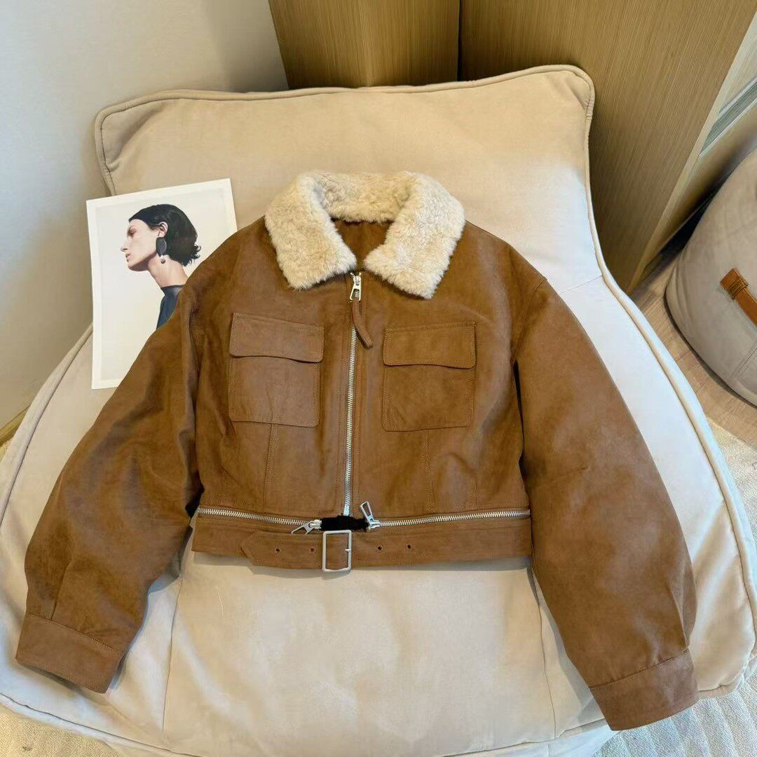 巴恩风 冬季保暖设计感毛毛翻领休闲服外套韩版风格穿搭女装上衣