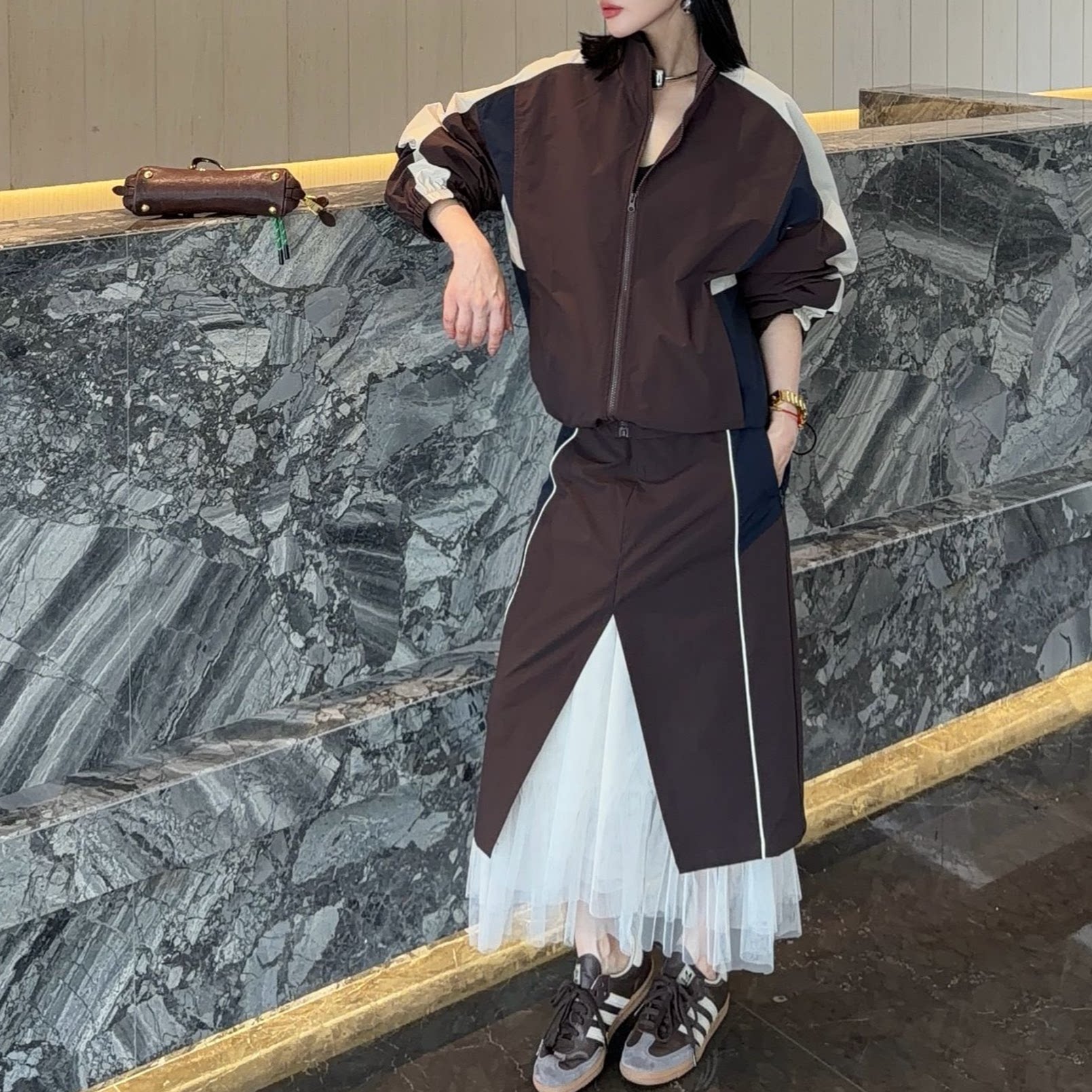 美式复古拼色运动甜酷立领外套+开衩长裙时尚休闲气质感两件套装