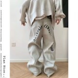 灰白色