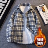 宝蓝色