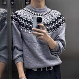 灰色