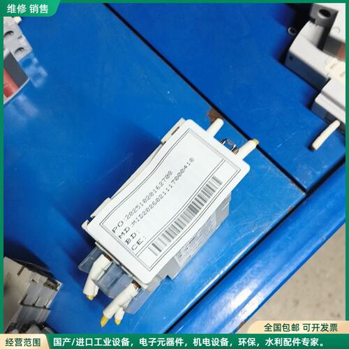 可维修几乎全新射频匹配器，型号220-36568-000 R3，意