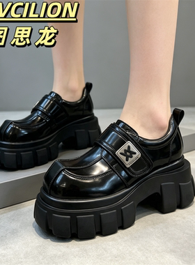 8cm厚底增高魔术贴女款乐福鞋