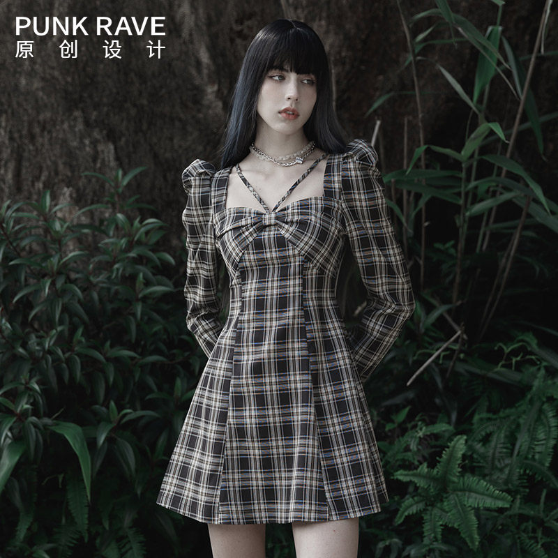 2022年新款春季方领格子蝴蝶结连衣裙女收腰显瘦复古长袖a字裙潮