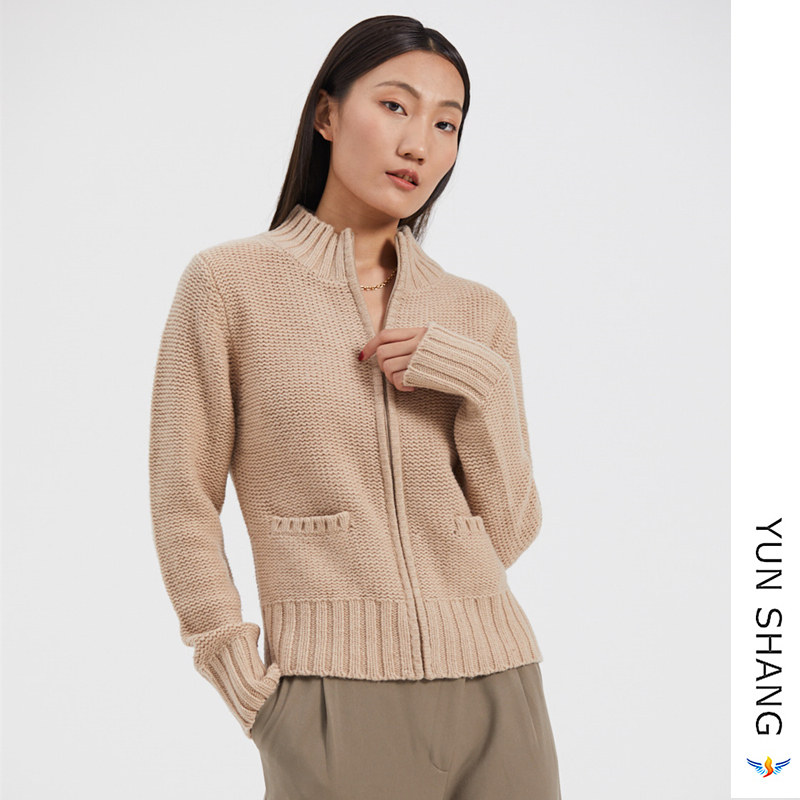 2024春款女士羊毛羊绒开衫毛衣外套针织衫立领拉链半高领