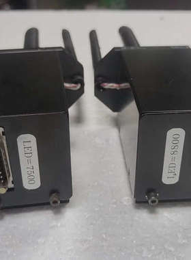 LED测试设备，两个黑色盒子，接口完好。LED=7500和