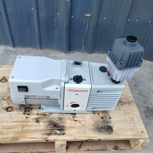 爱德华真空泵 RV8  爱德华RV8真空泵  成色如图